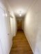 Gemütliche 2 Zimmer Wohnung in guter Lage - Flur.jpg