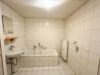 Wohnen mit Wohlfühlfaktor- gemütliche 2 Zimmer Wohnung zentral in Bischofsheim! - Badezimmer.jpg